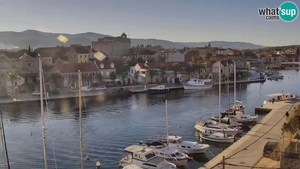 Kamera Hvar Vrboska marina | | Dalmacija