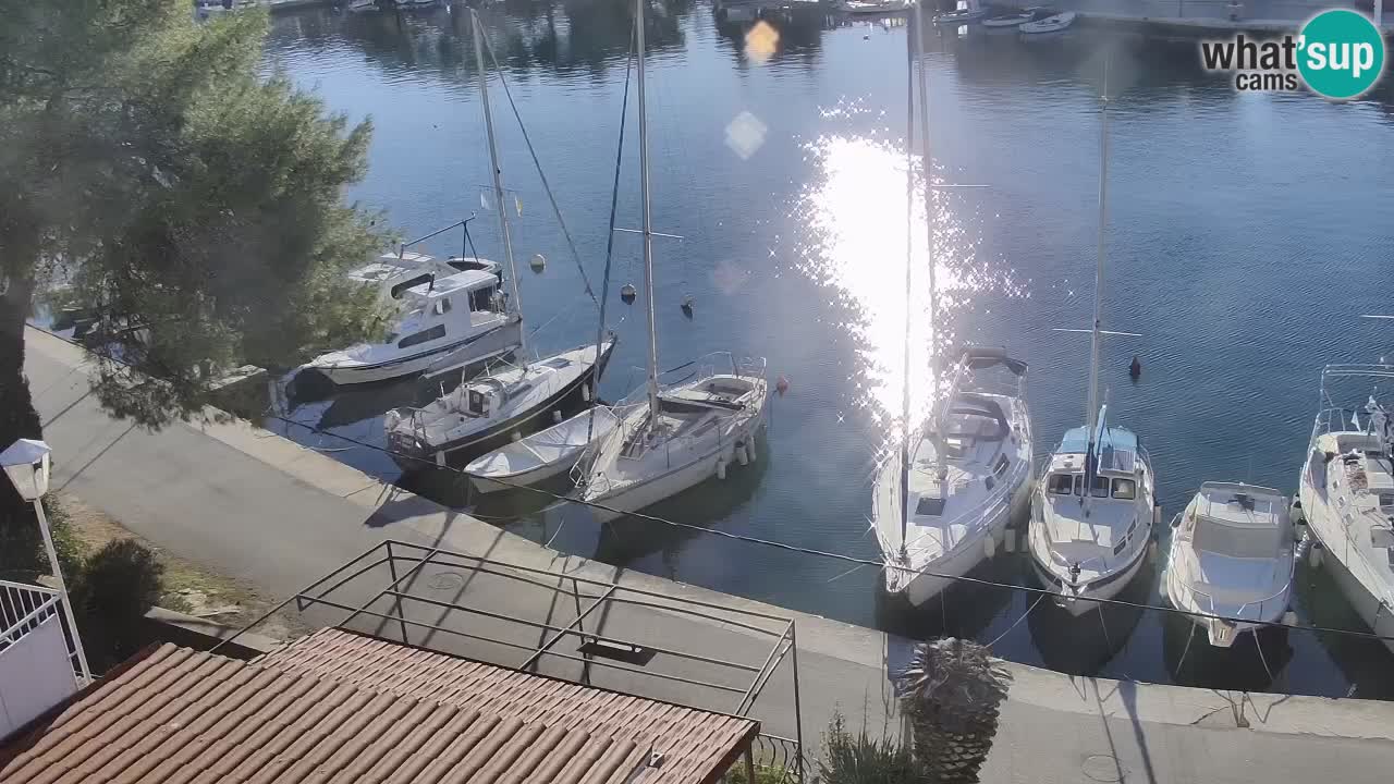 Livecam Vrboska marina | Hvar island | Dalmatia