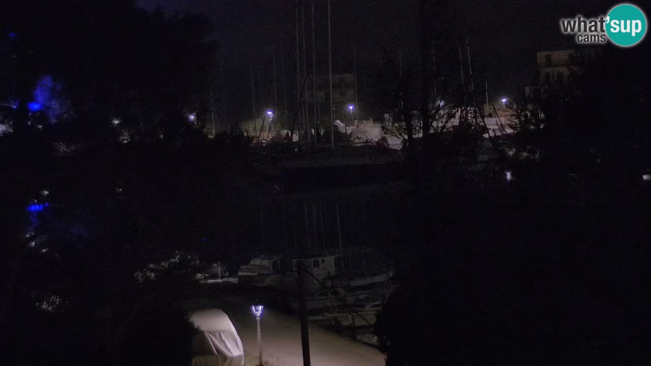 Kamera Hvar Vrboska marina | | Dalmacija