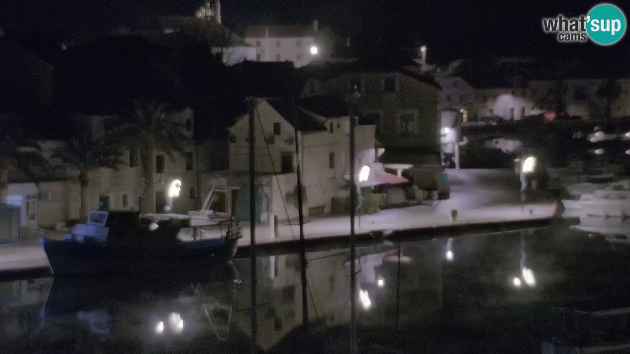 Camera Hvar Vrboska marina | isla de Hvar | Dalmacia