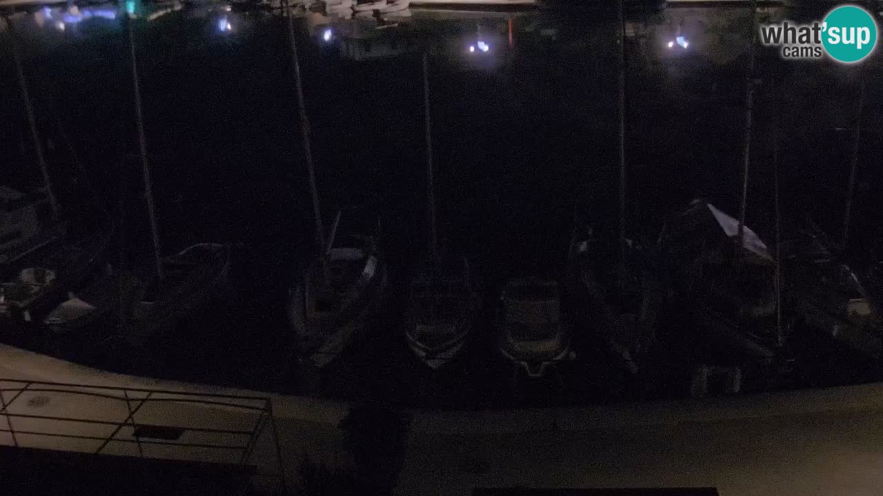 Kamera Hvar Vrboska marina | | Dalmacija