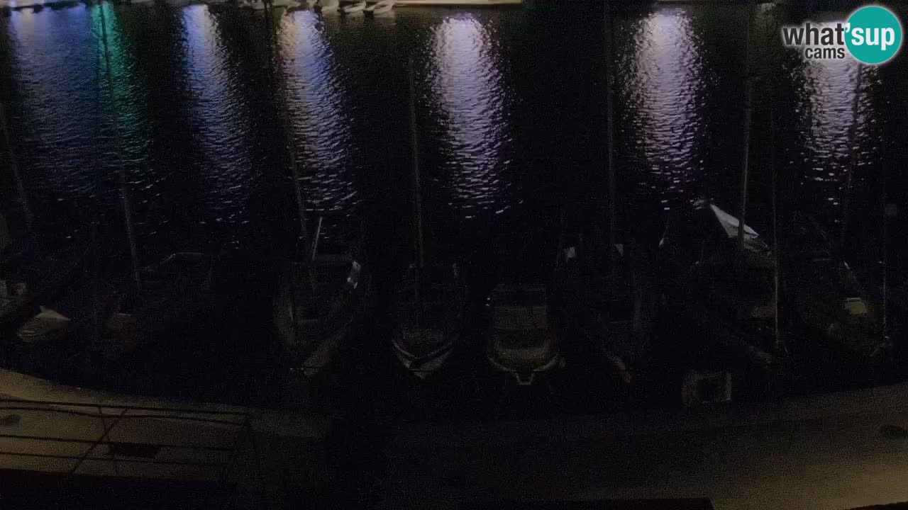 Web kamera Hvar Vrboska marina | otok Hvar | Dalmacija