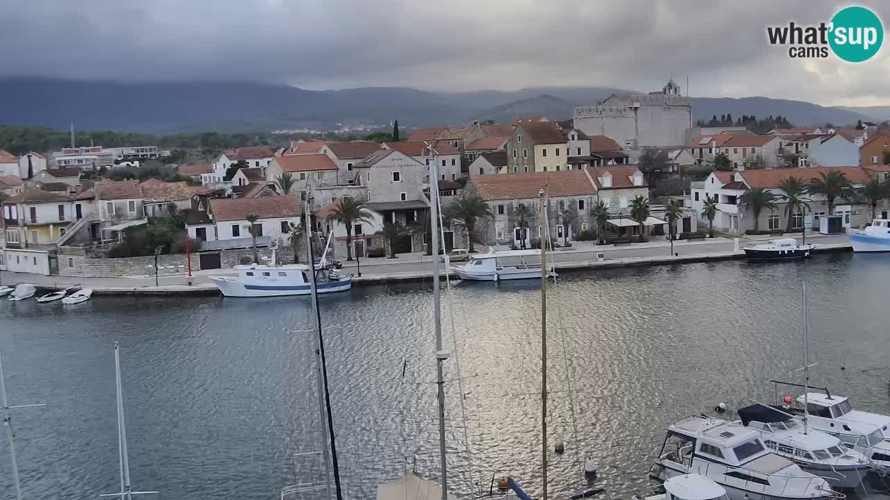 Kamera Hvar Vrboska marina | | Dalmacija