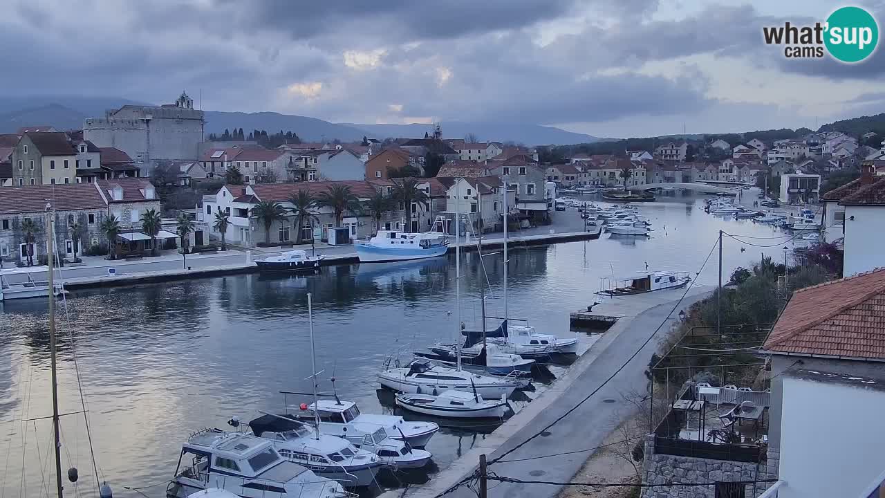 Camera Hvar Vrboska marina | isla de Hvar | Dalmacia