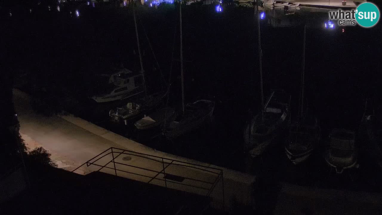 Kamera Hvar Vrboska marina | | Dalmacija