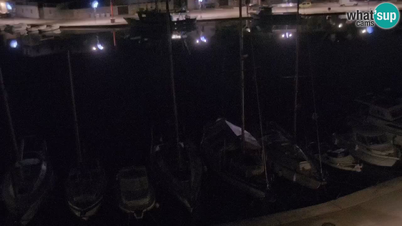 Kamera Hvar Vrboska marina | | Dalmacija
