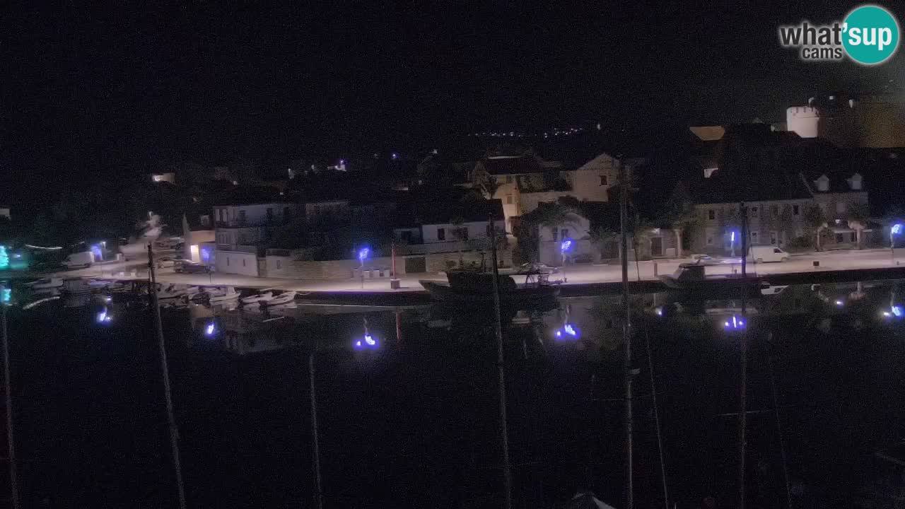 Camera Hvar Vrboska marina | isla de Hvar | Dalmacia