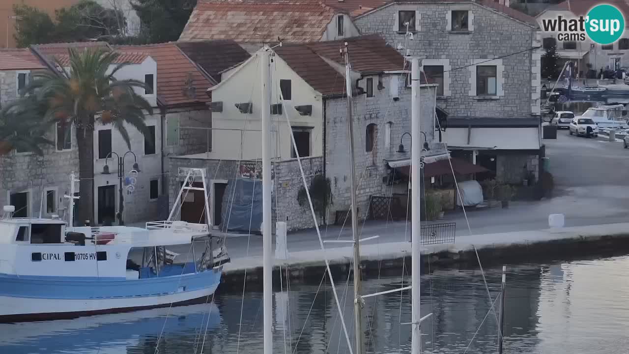 Camera Hvar Vrboska marina | isla de Hvar | Dalmacia