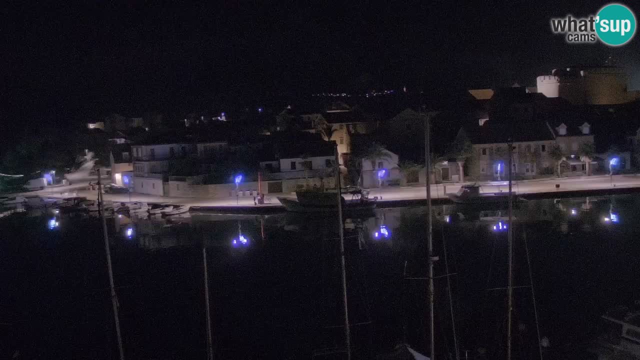 Kamera Hvar Vrboska marina | | Dalmacija