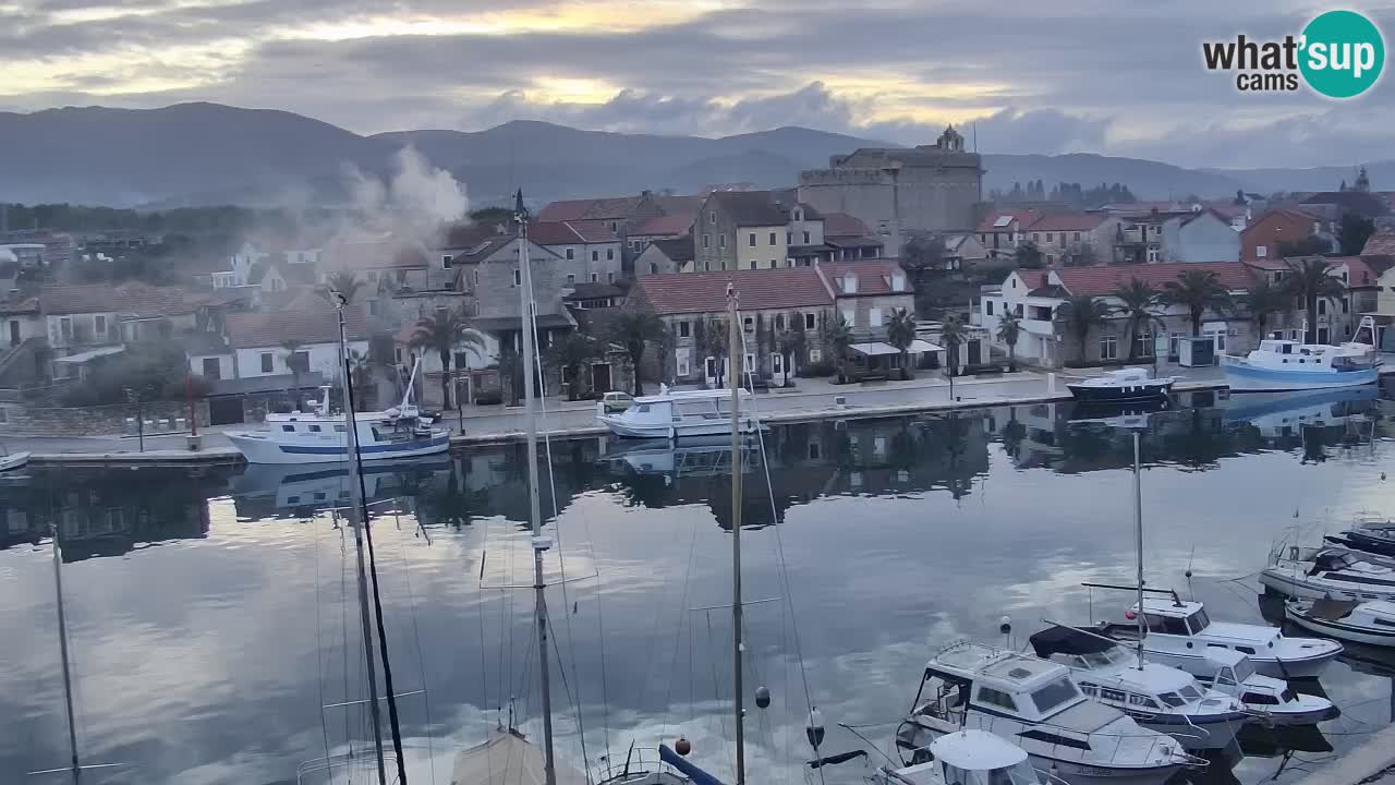 Livecam Vrboska marina | Hvar island | Dalmatia