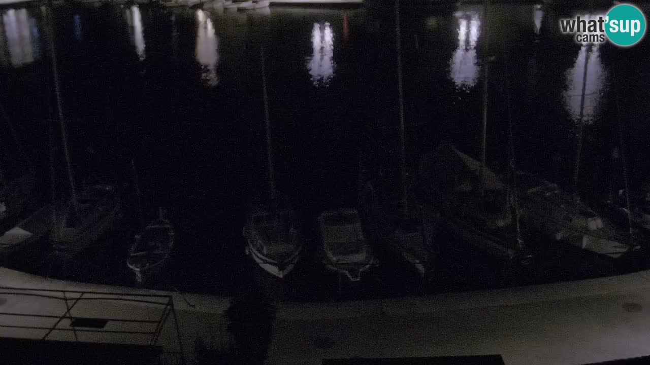 Web kamera Hvar Vrboska marina | otok Hvar | Dalmacija