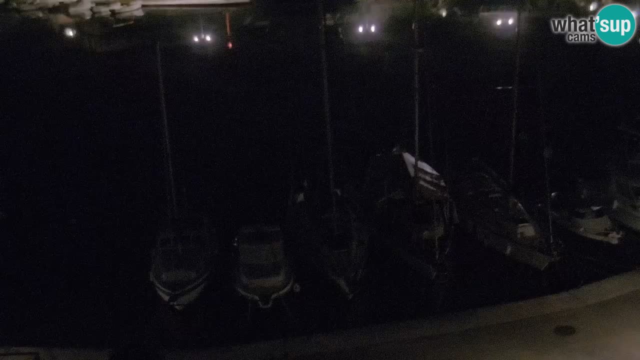 Camera Hvar Vrboska marina | isla de Hvar | Dalmacia