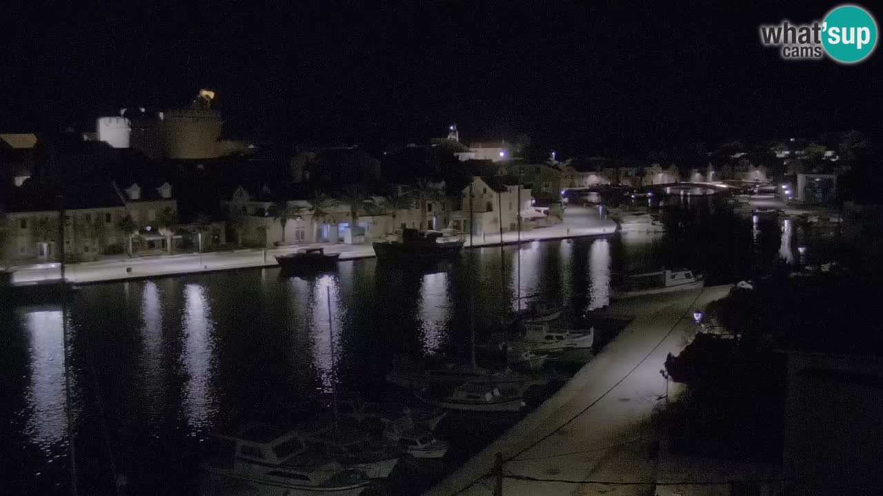 Kamera Hvar Vrboska marina | | Dalmacija