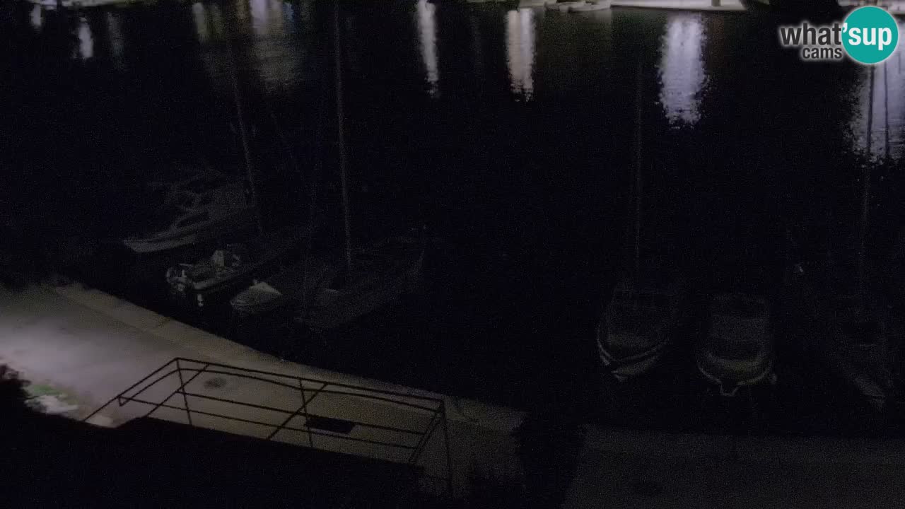 Web kamera Hvar Vrboska marina | otok Hvar | Dalmacija
