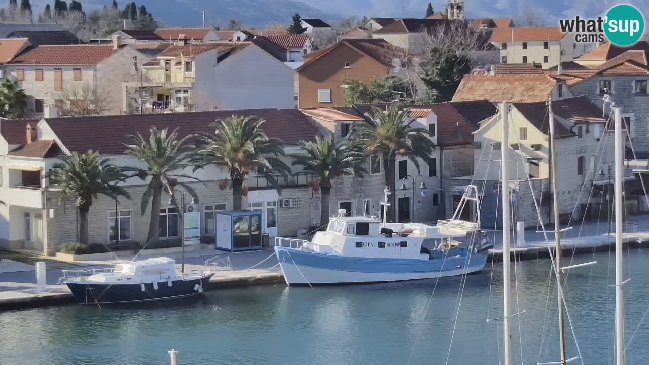 Livecam Vrboska marina | Hvar island | Dalmatia