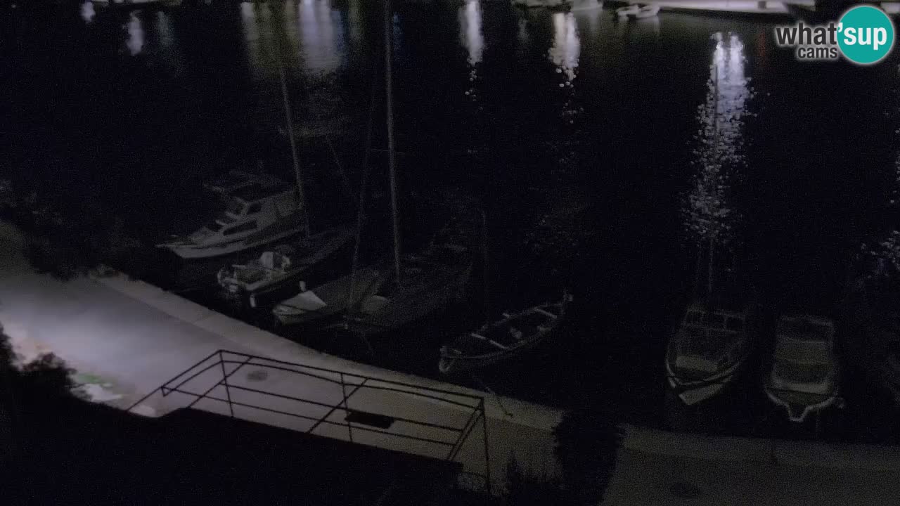Livecam Vrboska marina | Hvar island | Dalmatia