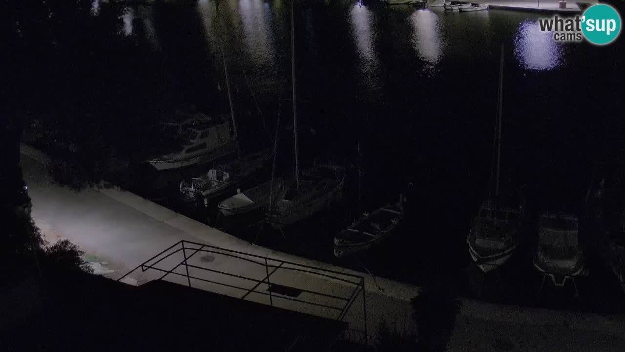 Camera Hvar Vrboska marina | isla de Hvar | Dalmacia