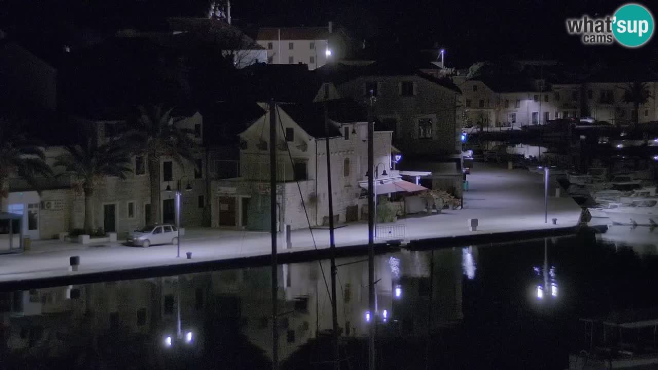 Kamera Hvar Vrboska marina | | Dalmacija