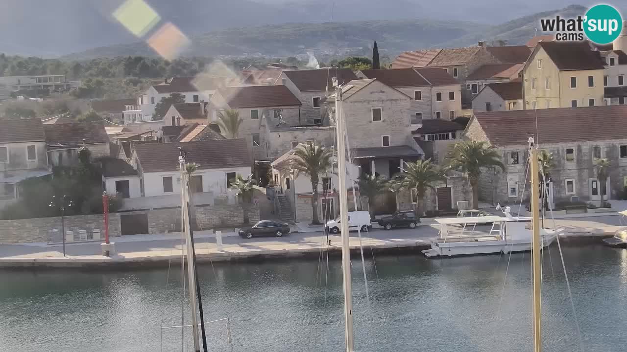 Kamera Hvar Vrboska marina | | Dalmacija