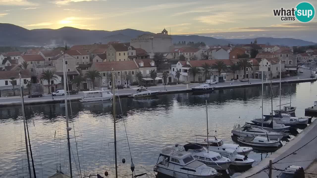 Camera Hvar Vrboska marina | isla de Hvar | Dalmacia
