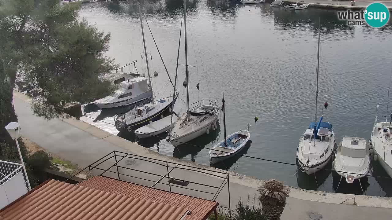Kamera Hvar Vrboska marina | | Dalmacija