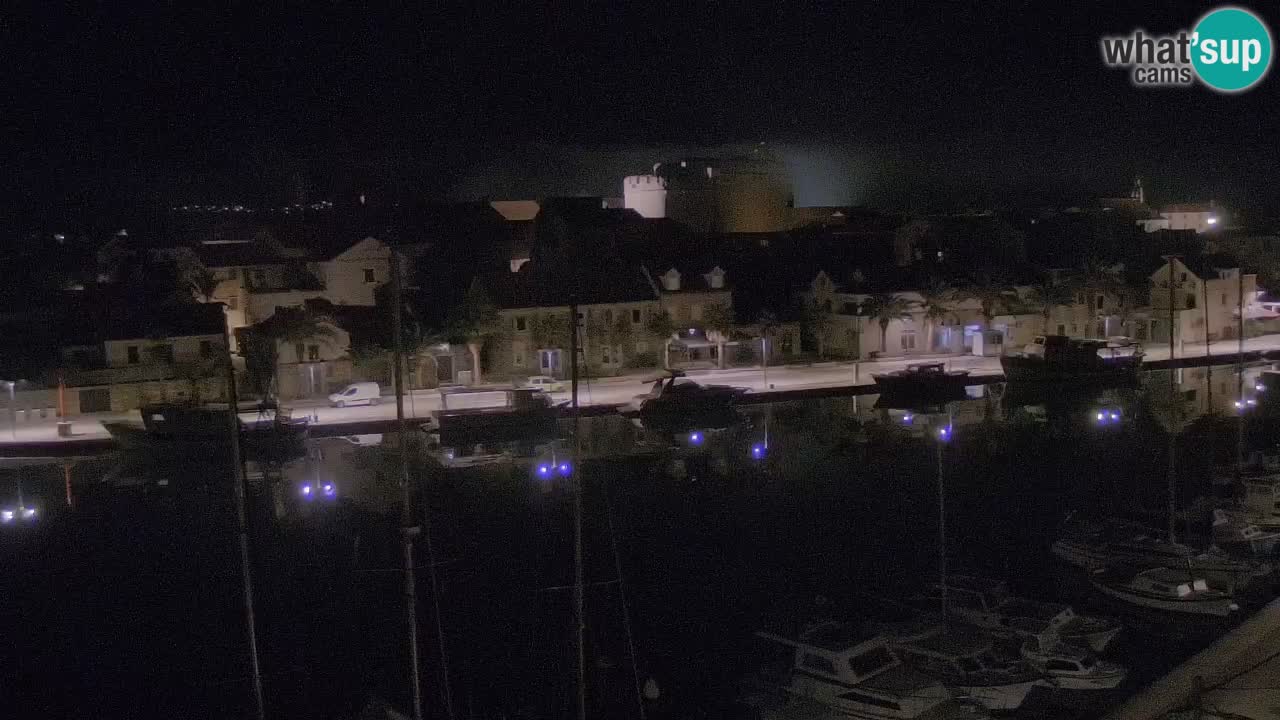 Kamera Hvar Vrboska marina | | Dalmacija