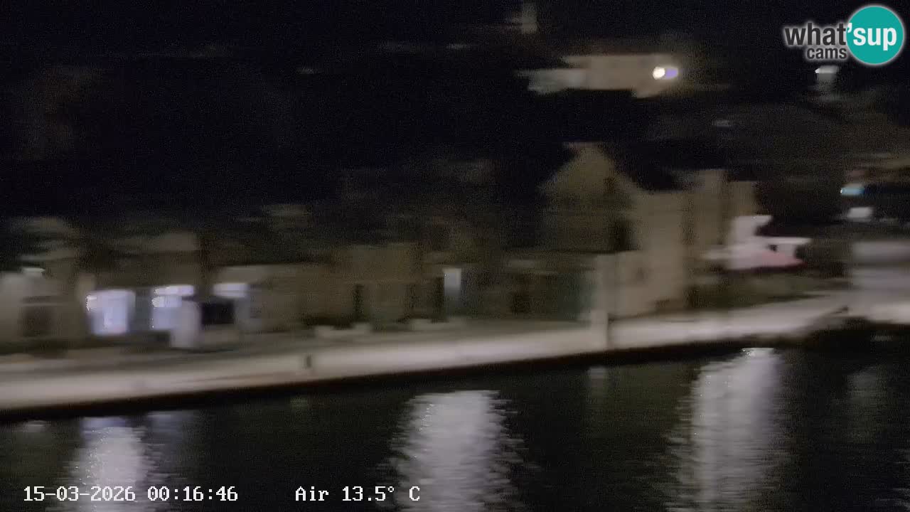 Camera Hvar Vrboska marina | isla de Hvar | Dalmacia