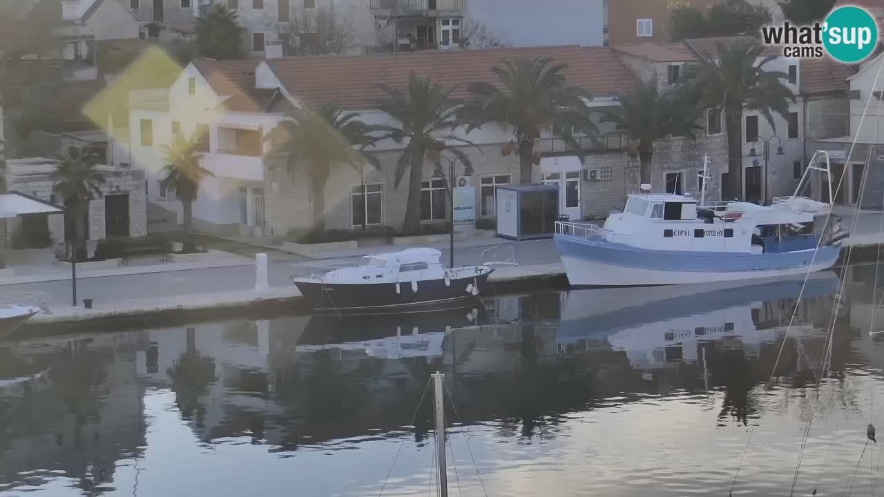 Livecam Vrboska marina | Hvar island | Dalmatia