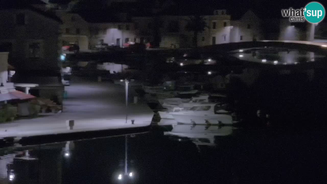Kamera Hvar Vrboska marina | | Dalmacija