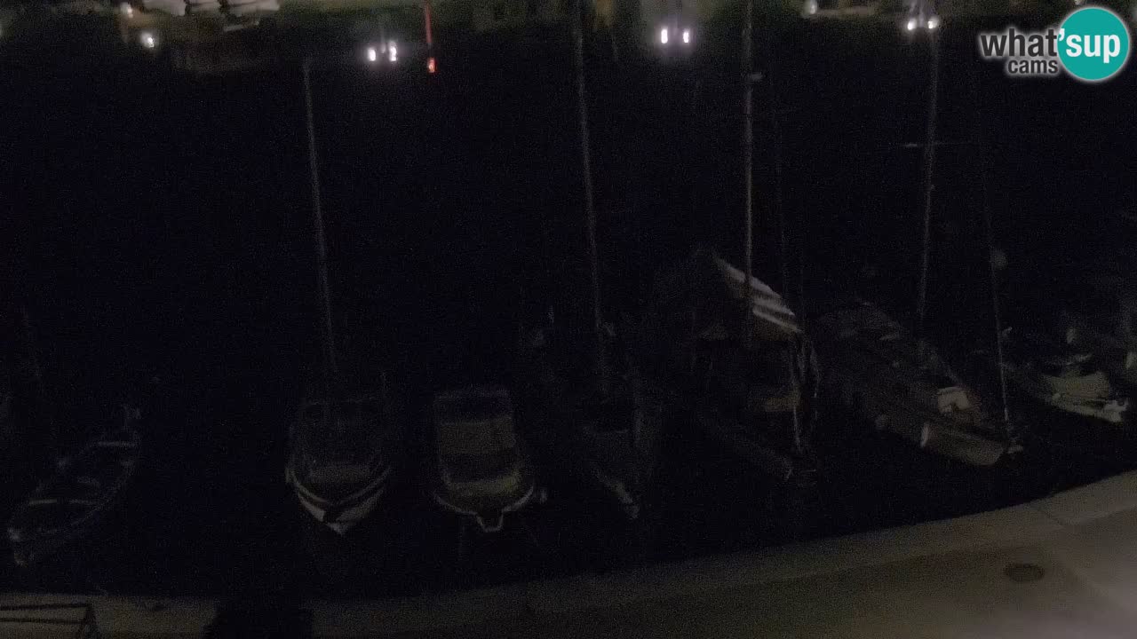 Kamera Hvar Vrboska marina | | Dalmacija