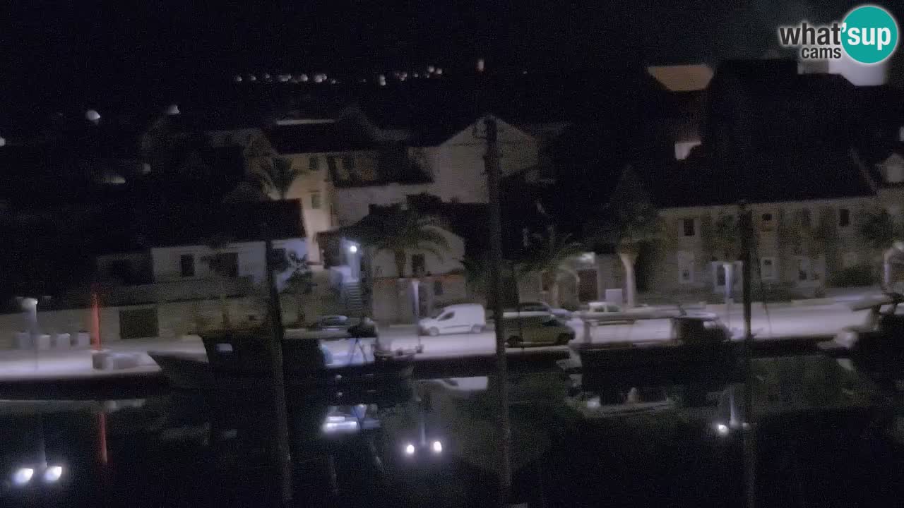 Kamera Hvar Vrboska marina | | Dalmacija