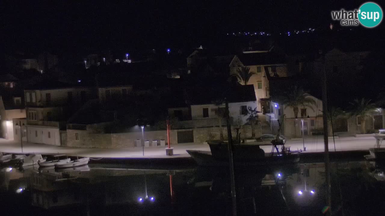 Kamera Hvar Vrboska marina | | Dalmacija