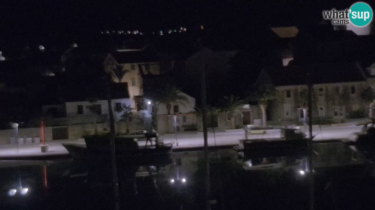 Kamera Hvar Vrboska marina | | Dalmacija