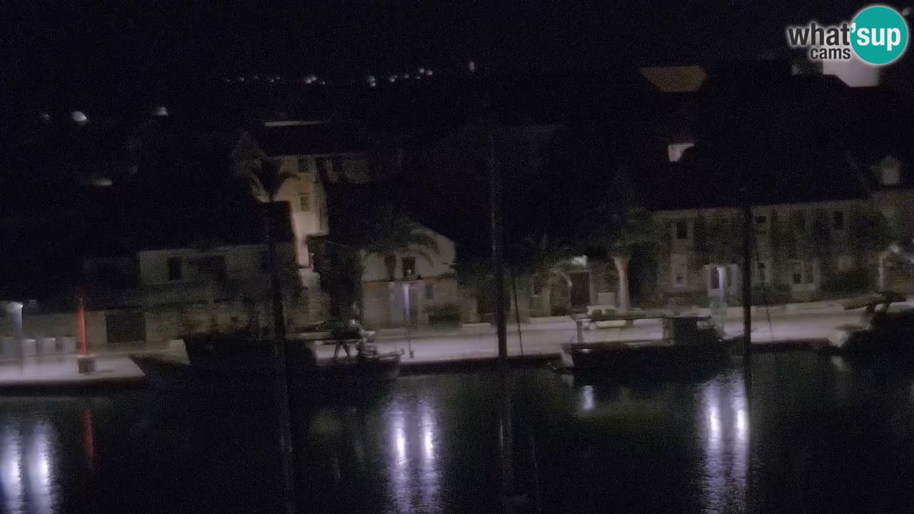 Kamera Hvar Vrboska marina | | Dalmacija