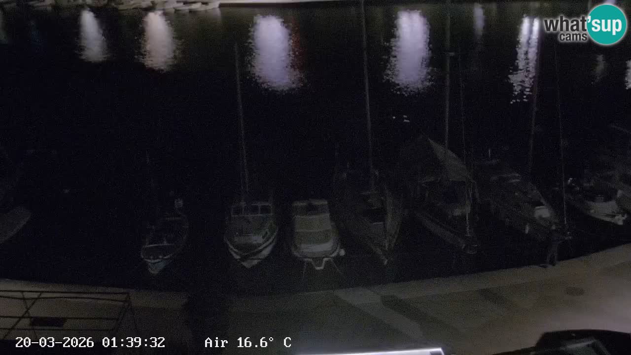 Camera Hvar Vrboska marina | isla de Hvar | Dalmacia