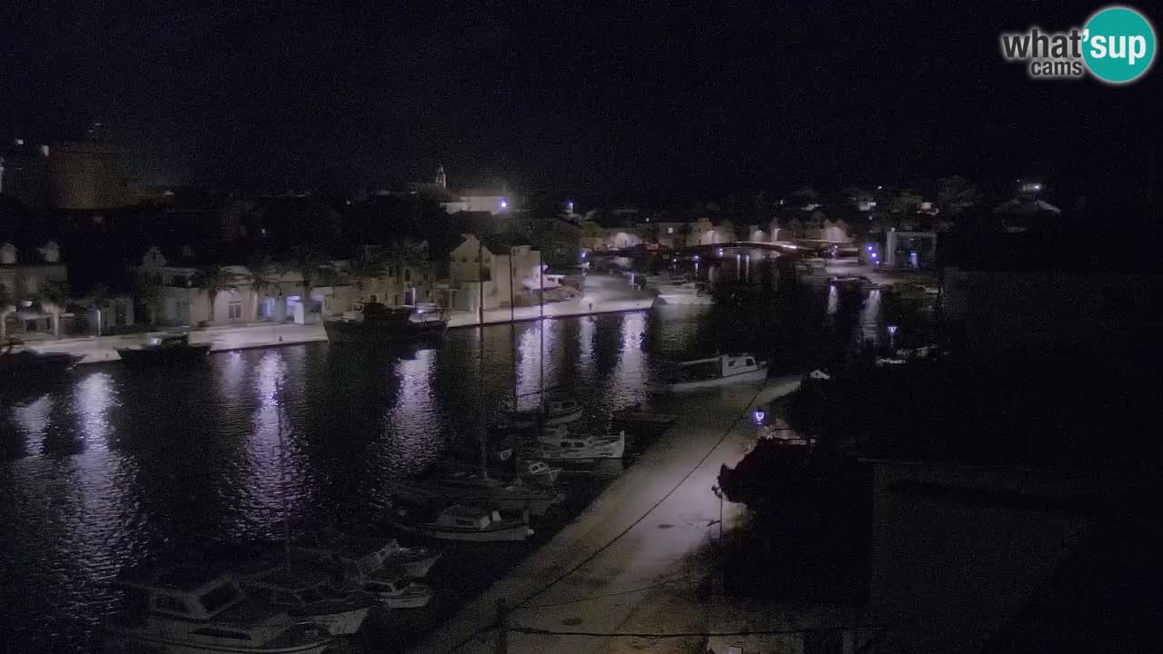 Camera Hvar Vrboska marina | isla de Hvar | Dalmacia