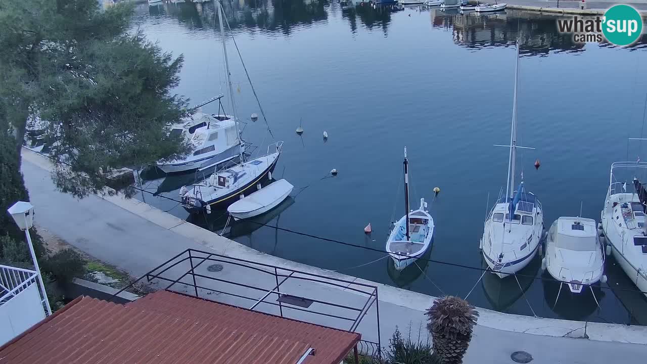 Camera Hvar Vrboska marina | isla de Hvar | Dalmacia