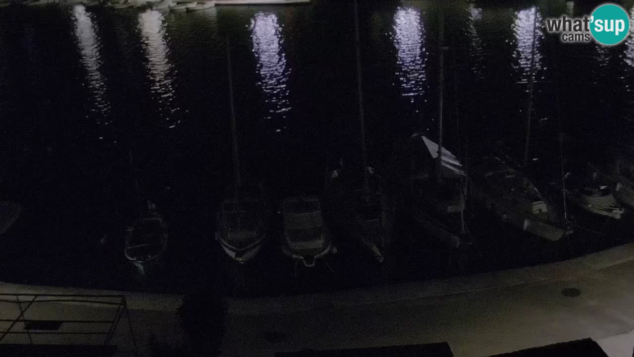 Kamera Hvar Vrboska marina | | Dalmacija