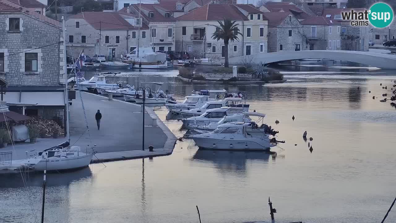 Kamera Hvar Vrboska marina | | Dalmacija