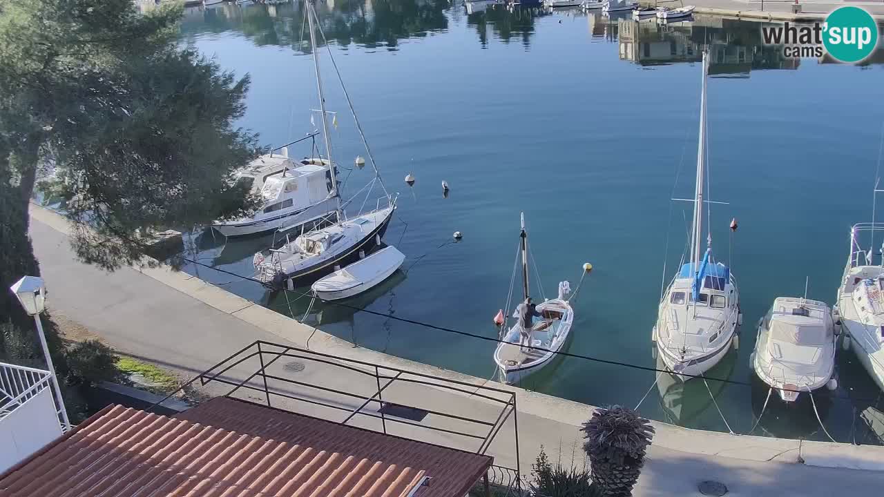 Kamera Hvar Vrboska marina | | Dalmacija