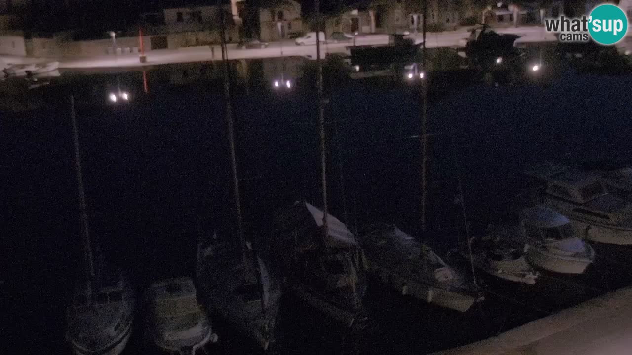 Camera Hvar Vrboska marina | isla de Hvar | Dalmacia