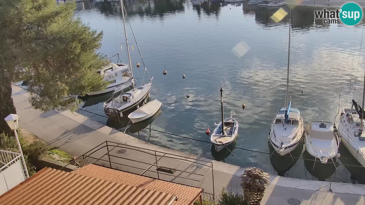 Web kamera Hvar Vrboska marina | otok Hvar | Dalmacija