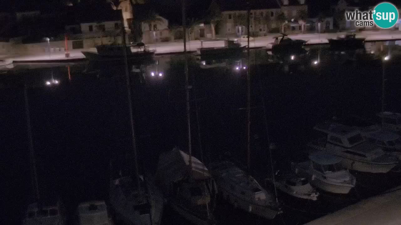Camera Hvar Vrboska marina | isla de Hvar | Dalmacia