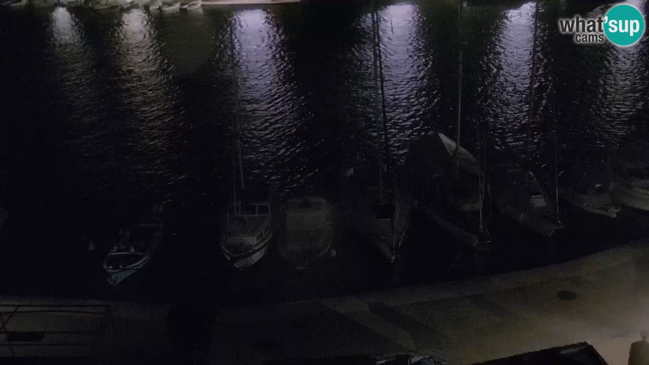 Kamera Hvar Vrboska marina | | Dalmacija
