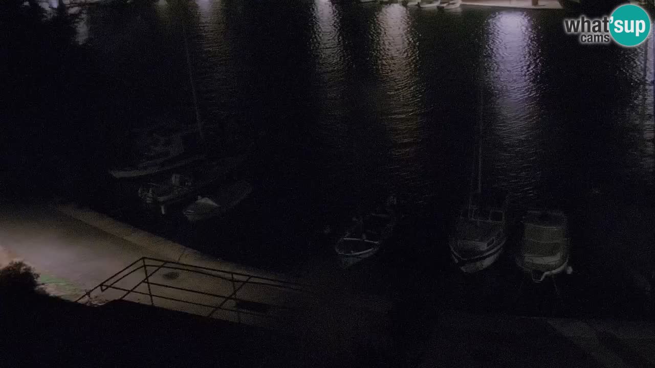 Livecam Vrboska marina | Hvar island | Dalmatia