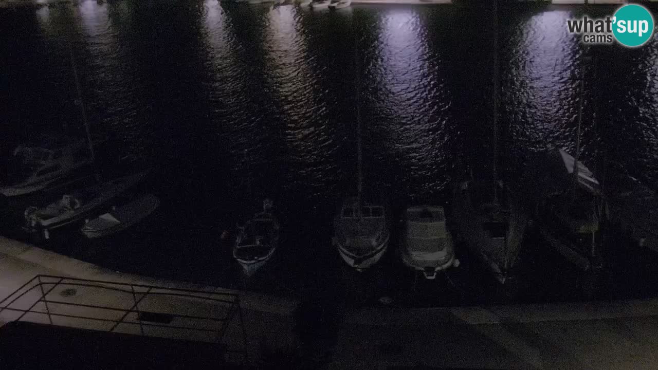 Web kamera Hvar Vrboska marina | otok Hvar | Dalmacija