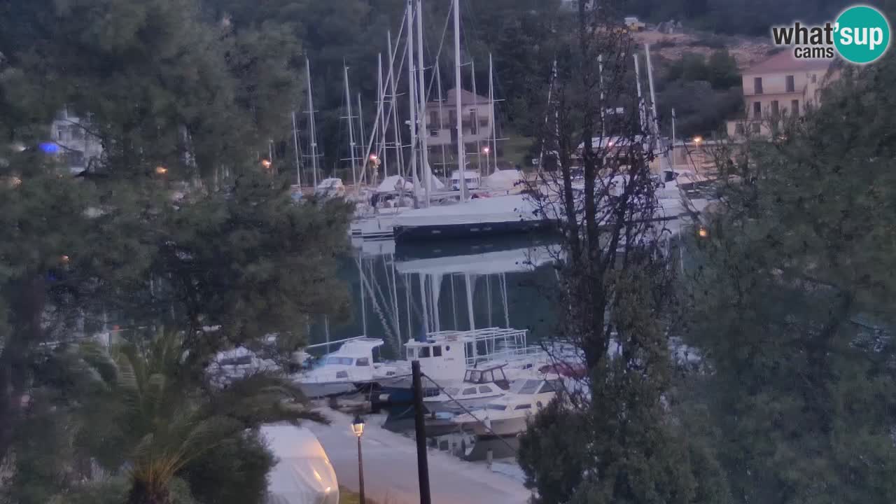 Livecam Vrboska marina | Hvar island | Dalmatia