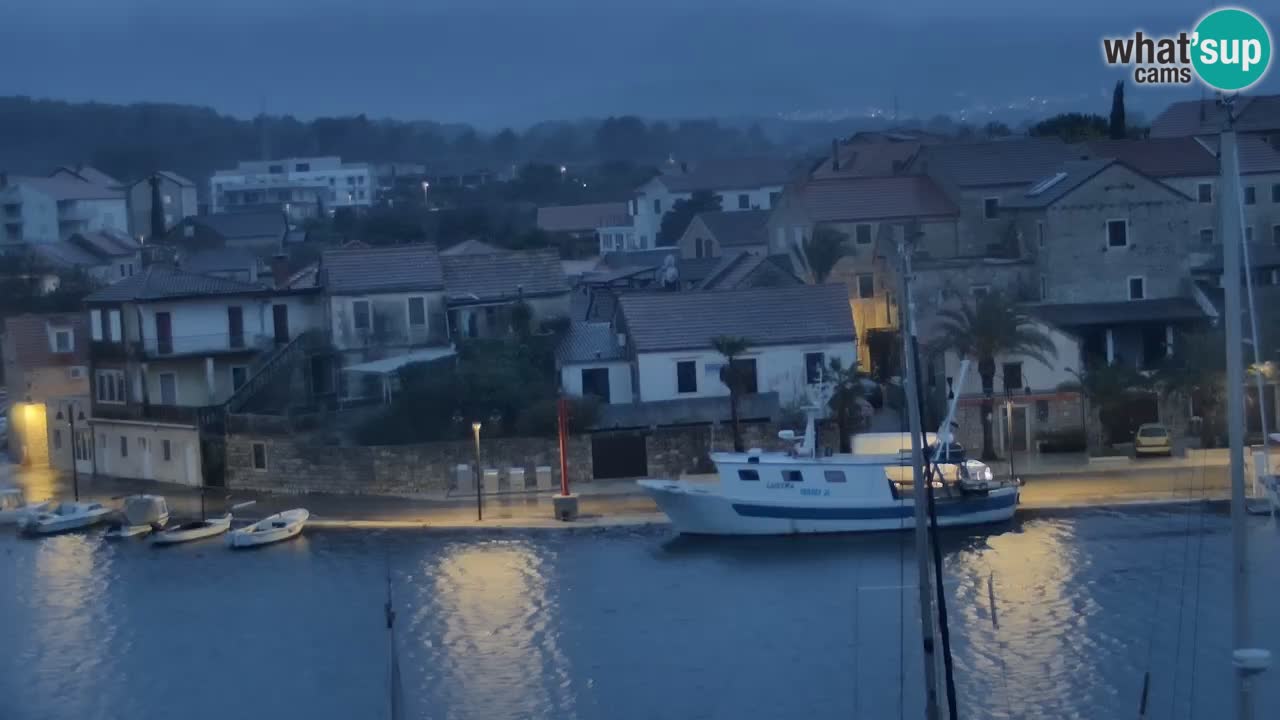 Web kamera Hvar Vrboska marina | otok Hvar | Dalmacija