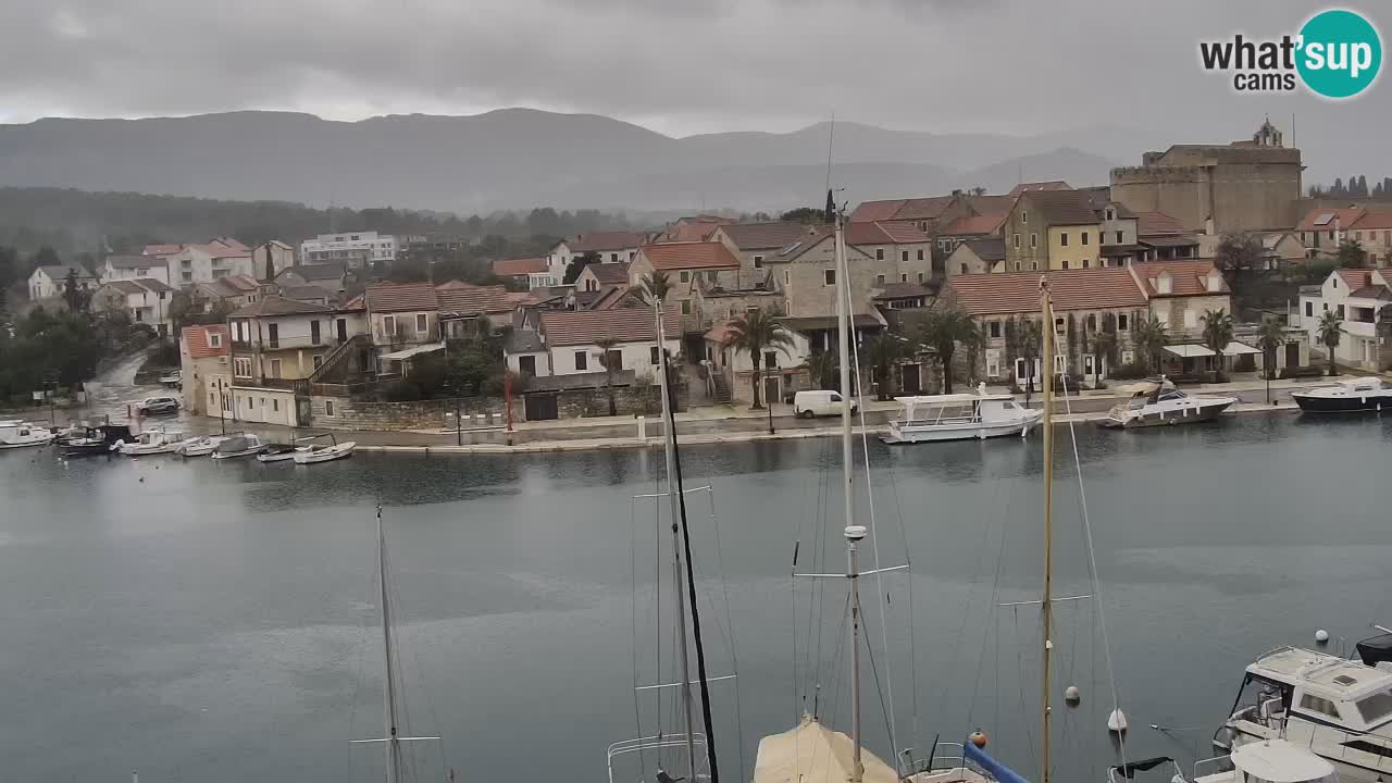 Kamera Hvar Vrboska marina | | Dalmacija