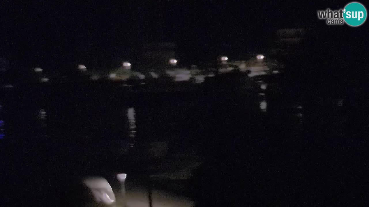 Kamera Hvar Vrboska marina | | Dalmacija